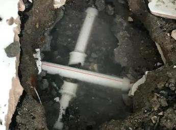 六盘水阳台漏水维修公司为您分享楼上楼下漏水怎么处理